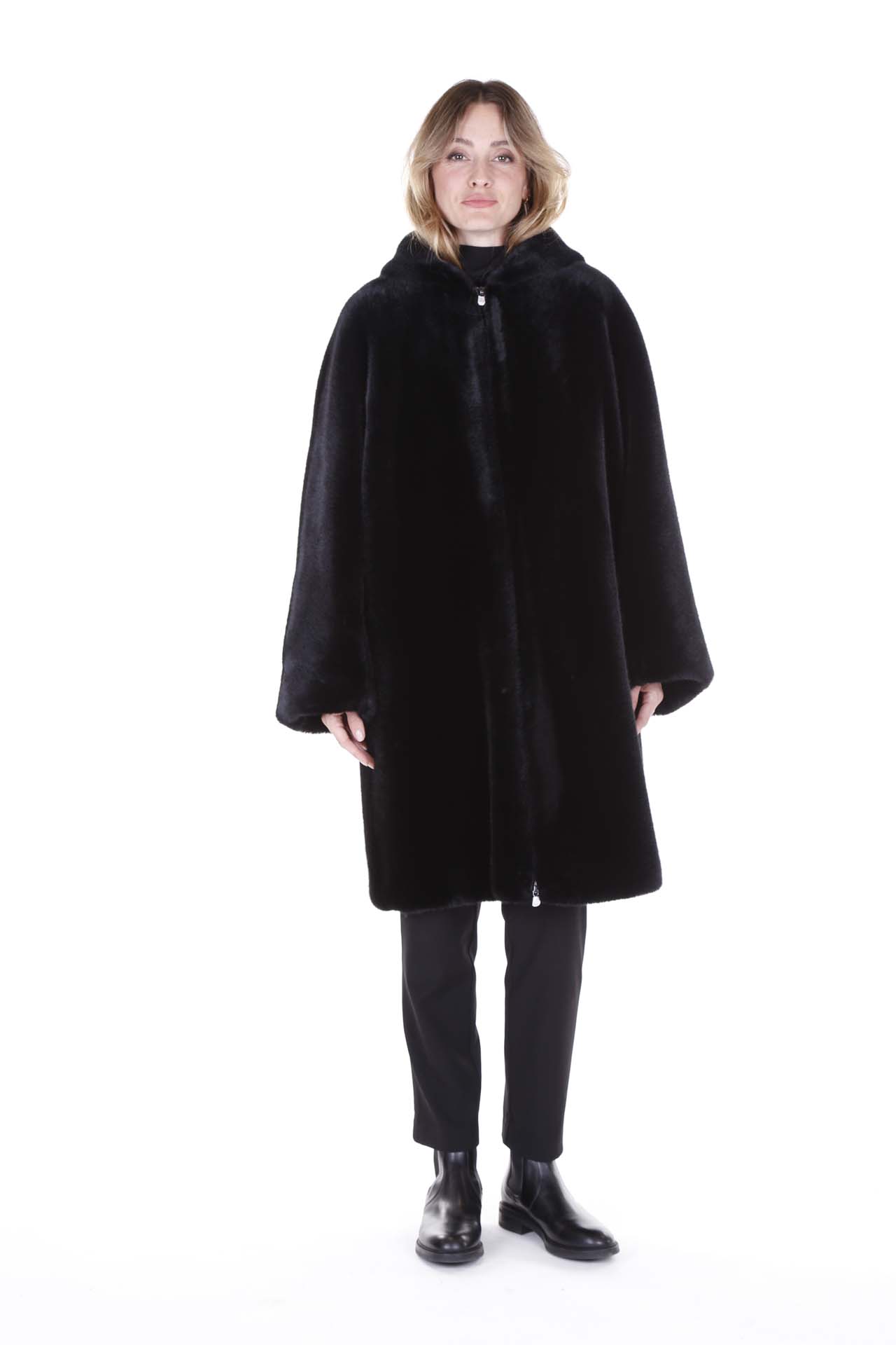 Emporio Armani, Cappottino